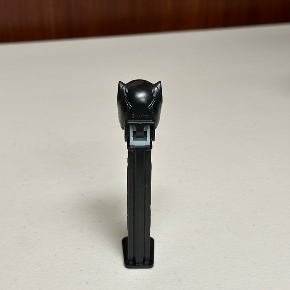 Marvel Black Panther PEZ Dispenser - Picture 7 of 11